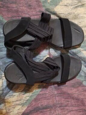 Skechers Black Stretch Sandals Wedge Comfort Strappy Size 11